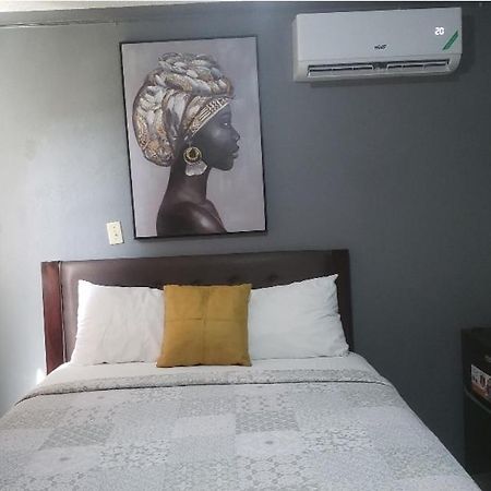 Pearl Of The City New Kingston Exterior foto