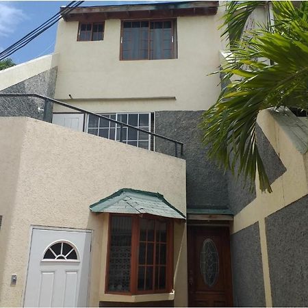 Pearl Of The City New Kingston Exterior foto